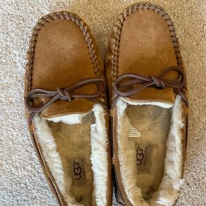Ugg slippers - size 6